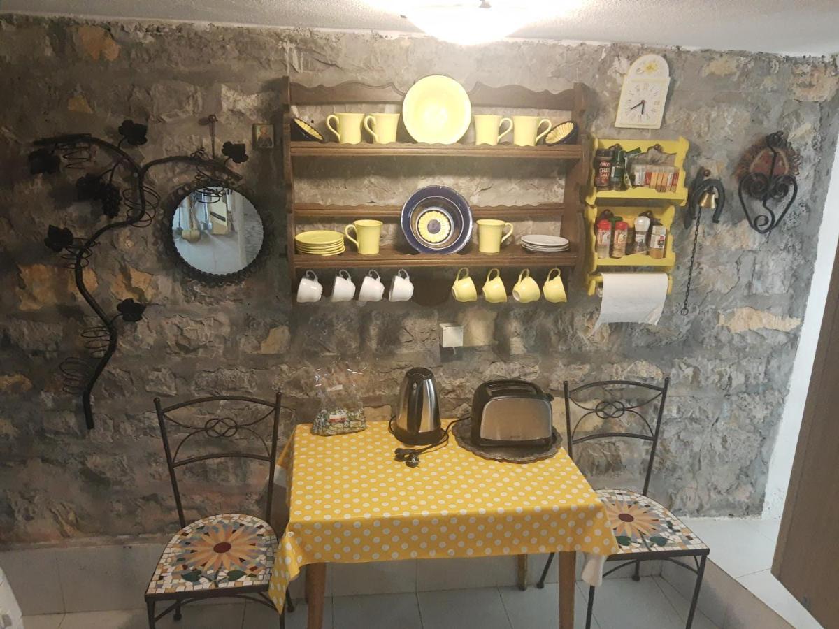 Sea-Side Old Stone Villa With A Private Garden Budva Dış mekan fotoğraf